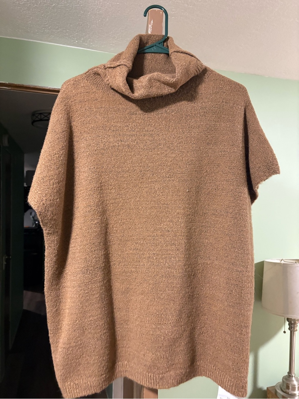 Turtleneck Short-Sleeve Sweater - Camel